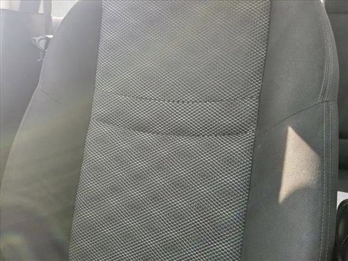 Used 2018 Nissan Rogue Sport SV image 10