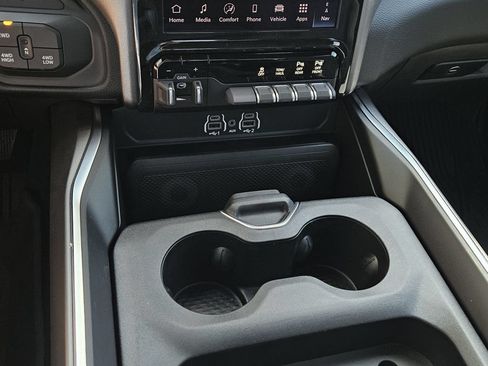 New 2026 RAM 2500 Lone Star AWD/4WD image 19