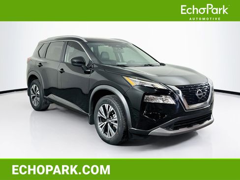 Used 2023 Nissan Rogue SV w/ SV Premium B Package FWD image 1