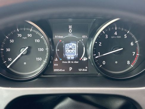 Used 2017 Land Rover Discovery Sport HSE AWD/4WD image 12