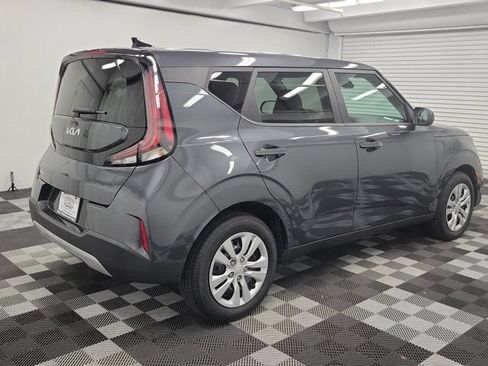 Certified 2023 Kia Soul LX FWD image 6