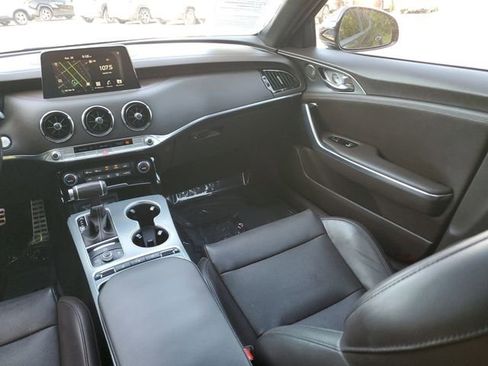 Used 2020 Kia Stinger GT image 25