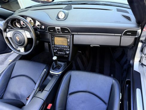 Used 2009 Porsche 911 Carrera 4S AWD/4WD image 21