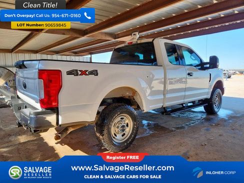 Used 2018 Ford F250 XL w/ Power Equipment Group image 4