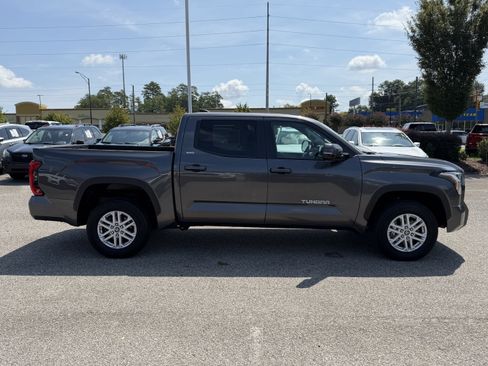 Used 2024 Toyota Tundra SR5 w/ Advanced Technology Package AWD/4WD image 11