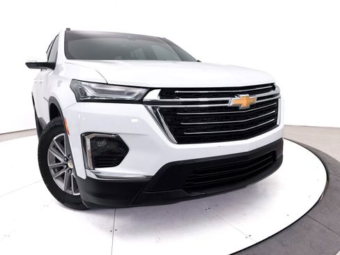 Used 2023 Chevrolet Traverse LT w/ LPO, Cargo Package AWD/4WD image 5