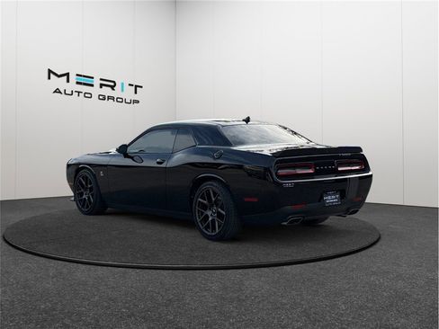Used 2019 Dodge Challenger R/T Scat Pack w/ Plus Package image 7