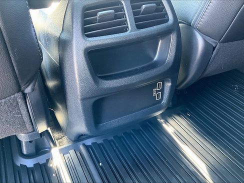 Used 2022 Honda Passport EX-L image 39