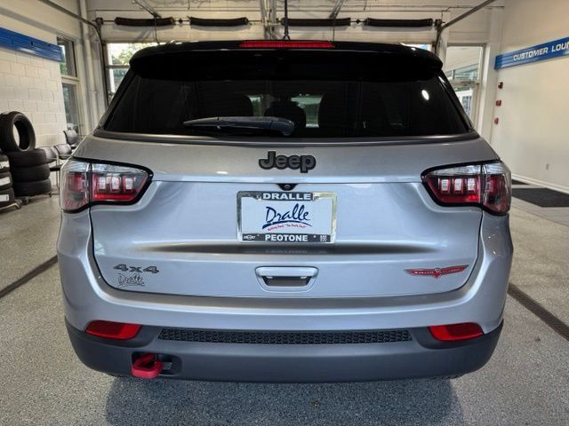 Used 2020 Jeep Compass Trailhawk AWD/4WD image 9