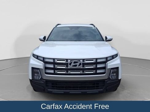 Used 2025 Hyundai Santa Cruz SEL FWD image 3