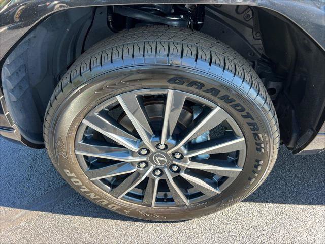 Certified 2026 Lexus GX 550 w/ Cold Area Package AWD/4WD image 11