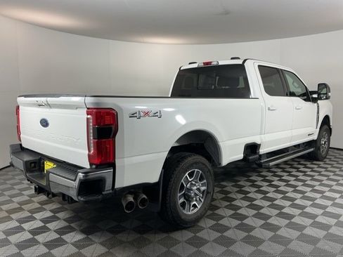 Certified 2024 Ford F350 Lariat w/ Camper Package image 4