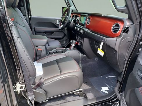 Used 2023 Jeep Gladiator Rubicon w/ LED Lighting Group image 4