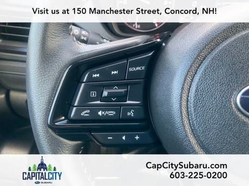 Used 2025 Subaru Forester Premium image 20