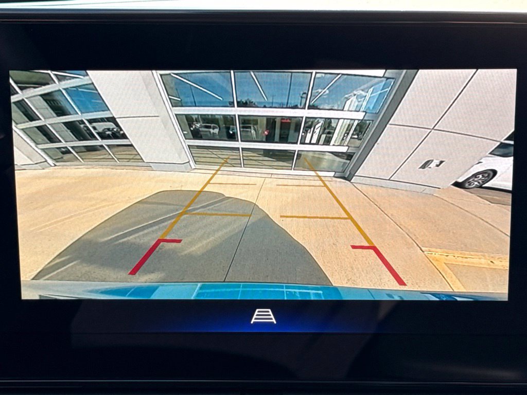 Used 2025 Chevrolet Trax ACTIV w/ Driver Confidence Package FWD image 21