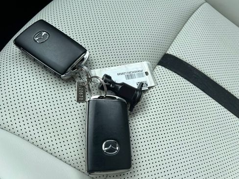 Certified 2024 MAZDA CX-90 3.3 Turbo S w/ Premium Plus AWD/4WD image 20