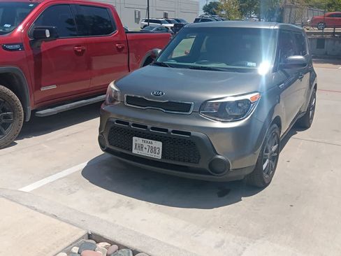 Used 2016 Kia Soul FWD image 9