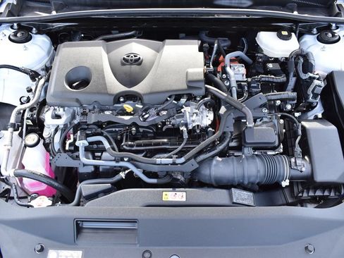 Used 2025 Toyota Camry LE FWD image 13