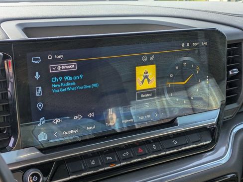 Used 2025 Chevrolet Silverado 2500 High Country w/ High Country Premium Package image 22