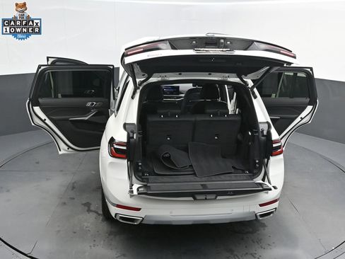 Certified 2025 BMW X7 xDrive40i w/ Executive Package image 56