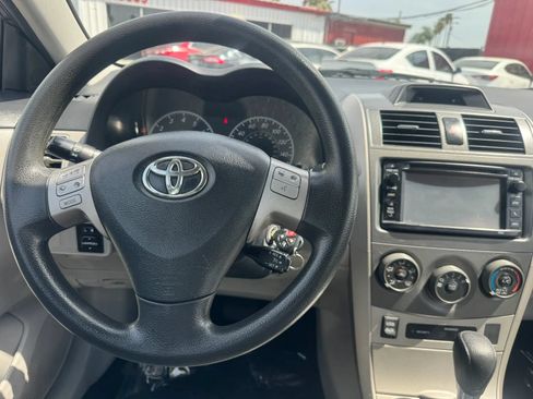 Used 2012 Toyota Corolla LE w/ Premium Pkg FWD image 30