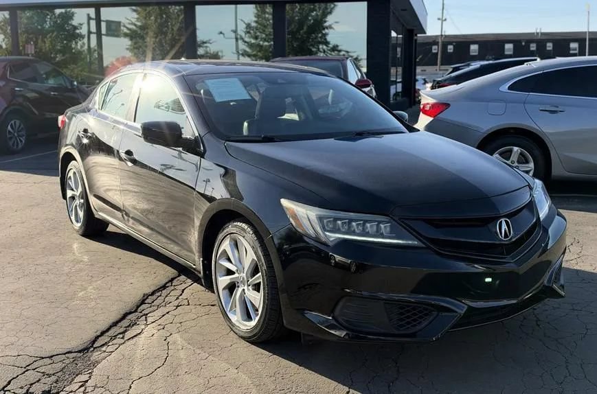 Used 2016 Acura ILX w/ Technology Plus Package FWD image 3