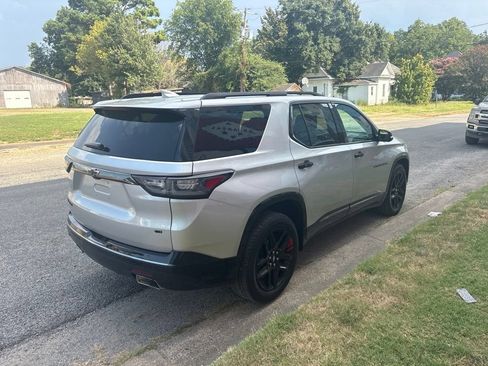 Used 2020 Chevrolet Traverse Premier w/ Redline Edition AWD/4WD image 6
