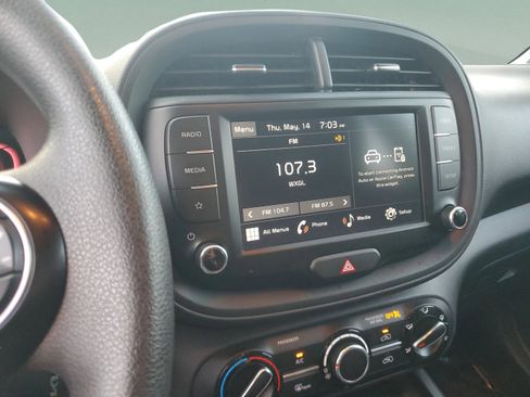 Certified 2024 Kia Soul LX w/ Option Group 015 FWD image 17