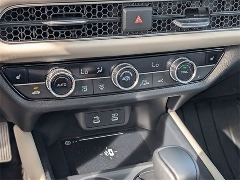 New 2026 Honda HR-V EX-L image 23