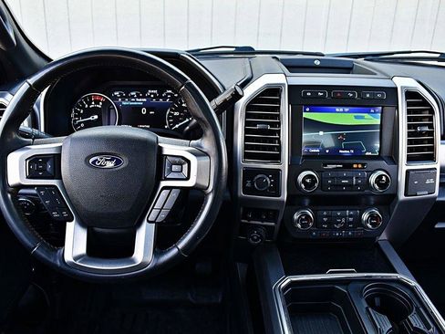 Used 2020 Ford F250 Platinum w/ FX4 Off-Road Package AWD/4WD image 26