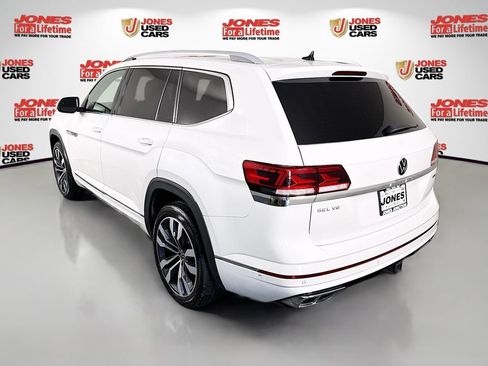 Used 2022 Volkswagen Atlas SEL Premium AWD/4WD image 2