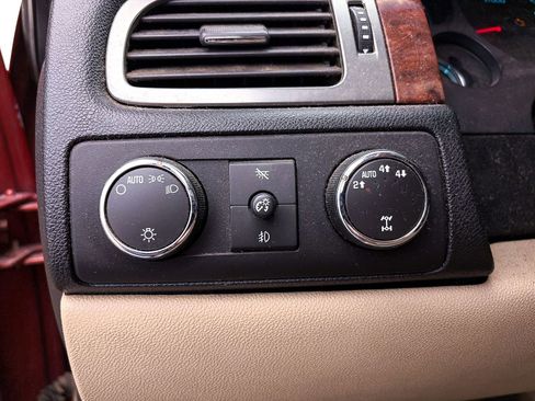 Used 2007 Chevrolet Avalanche LT w/ LT Preferred Equipment Group image 5