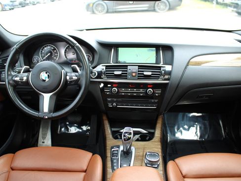 Used 2016 BMW X4 M40i image 11