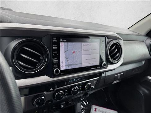Certified 2021 Toyota Tacoma SR5 AWD/4WD image 15
