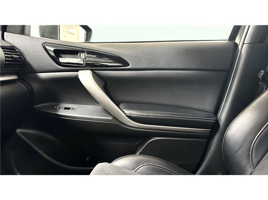 Used 2024 Mitsubishi Eclipse Cross SE AWD/4WD image 29