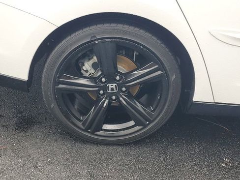 Used 2023 Honda Accord Sport image 7