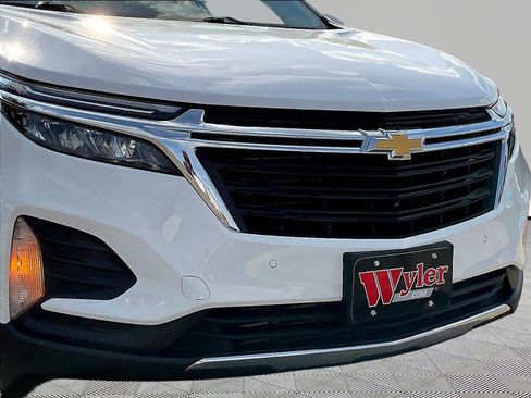 Used 2024 Chevrolet Equinox LT AWD/4WD image 34