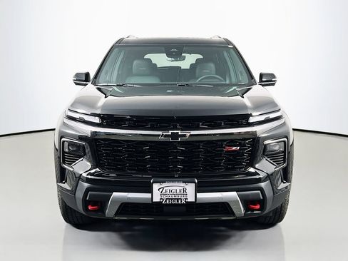 New 2026 Chevrolet Traverse Z71 w/ Enhanced Driving Package AWD/4WD image 2
