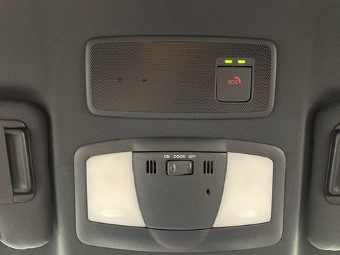 Used 2024 Nissan Z Performance w/ Floor Mat Package image 38