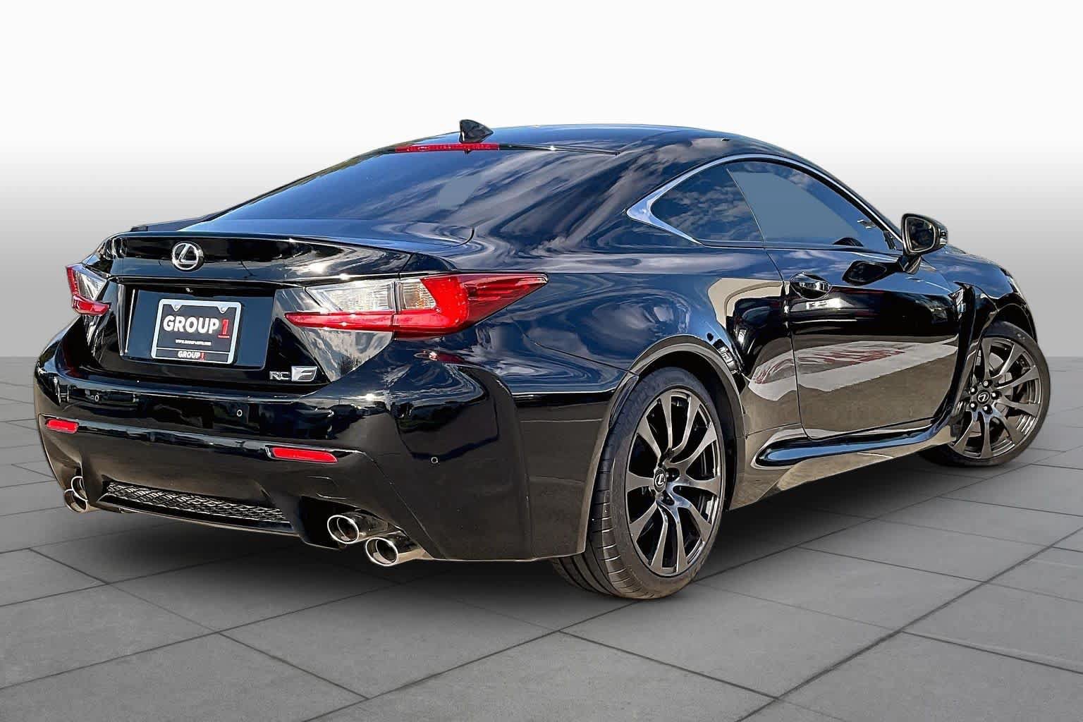 Used 2015 Lexus RC F w/ Premium Package RWD image 12