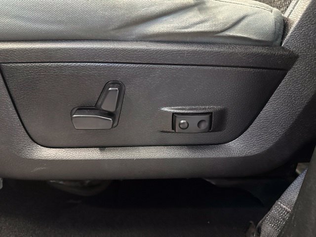 Used 2019 RAM 1500 Big Horn AWD/4WD image 29