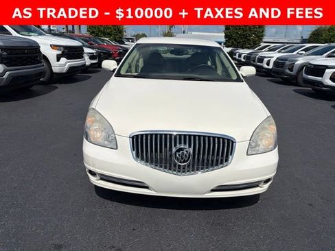 Used 2011 Buick Lucerne CXL w/ Driver Confidence Package FWD image 2
