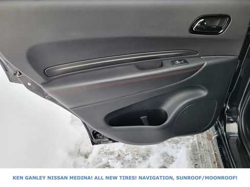 Used 2023 Dodge Durango GT image 43