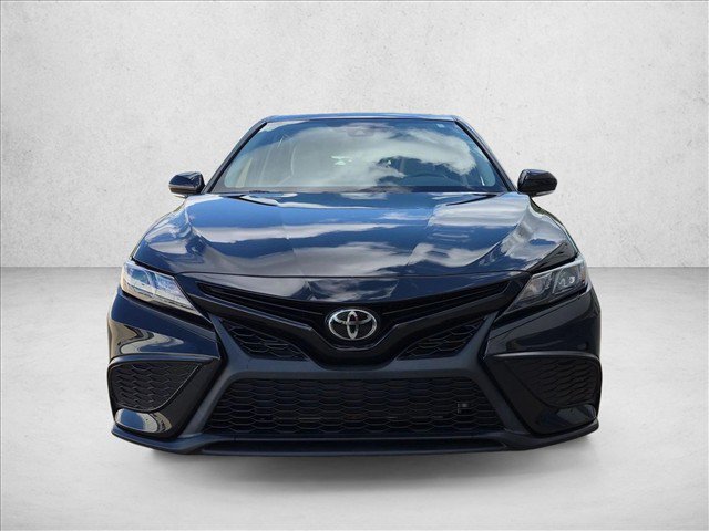 Used 2024 Toyota Camry SE w/ Cold Weather Package FWD image 2