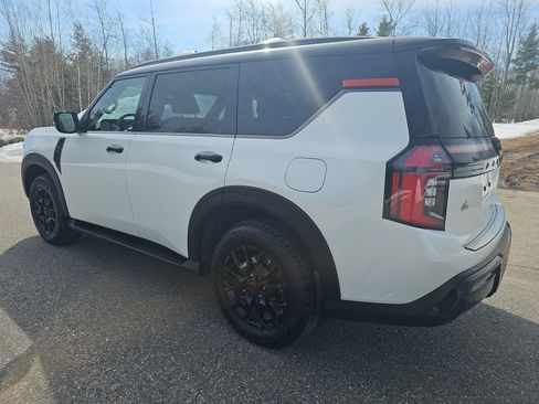 New 2026 Nissan Armada PRO-4X w/ Captain's Chari Seat Package image 5