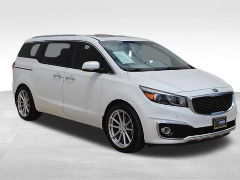 Used 2016 Kia Sedona SX Limited FWD image 3