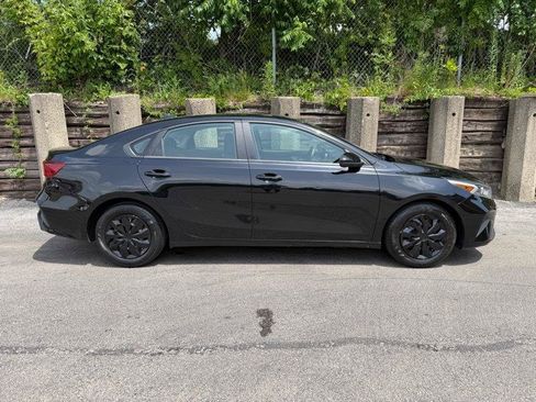 Used 2022 Kia Forte Sedan FWD image 8