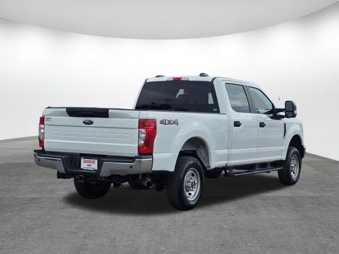 Used 2022 Ford F250 XL w/ Power Equipment Group AWD/4WD image 4