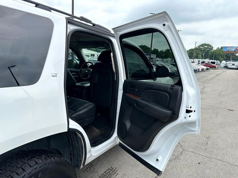 Used 2013 Chevrolet Tahoe LT image 11