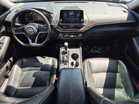 Used 2019 Nissan Altima 2.5 SL FWD image 19